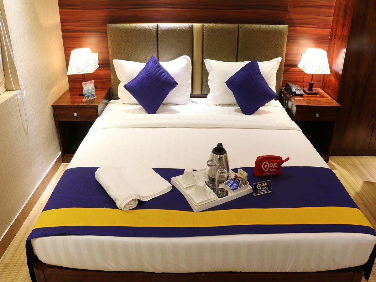 Oyo 662 Hotel Comfotel Calcutta Exterior foto